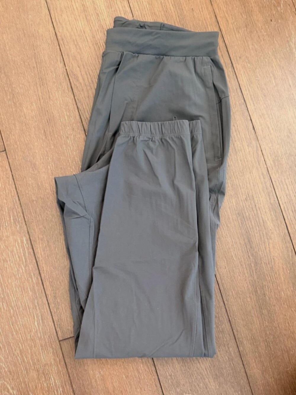 Lululemon Men's Size S Surge Performance Jogger Ankles Zip Pants